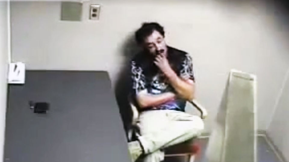 Samobójstwo w pokoju przesłuchań